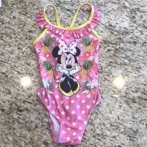 🌸NWOT toddler girl Sz 4t Minnie Mouse Disney suit